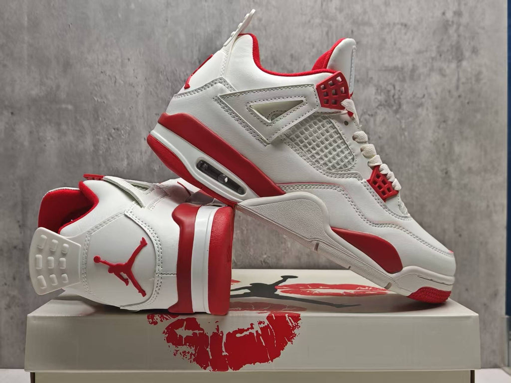 Air Jordan 4 Retro “Valentine’s Day”