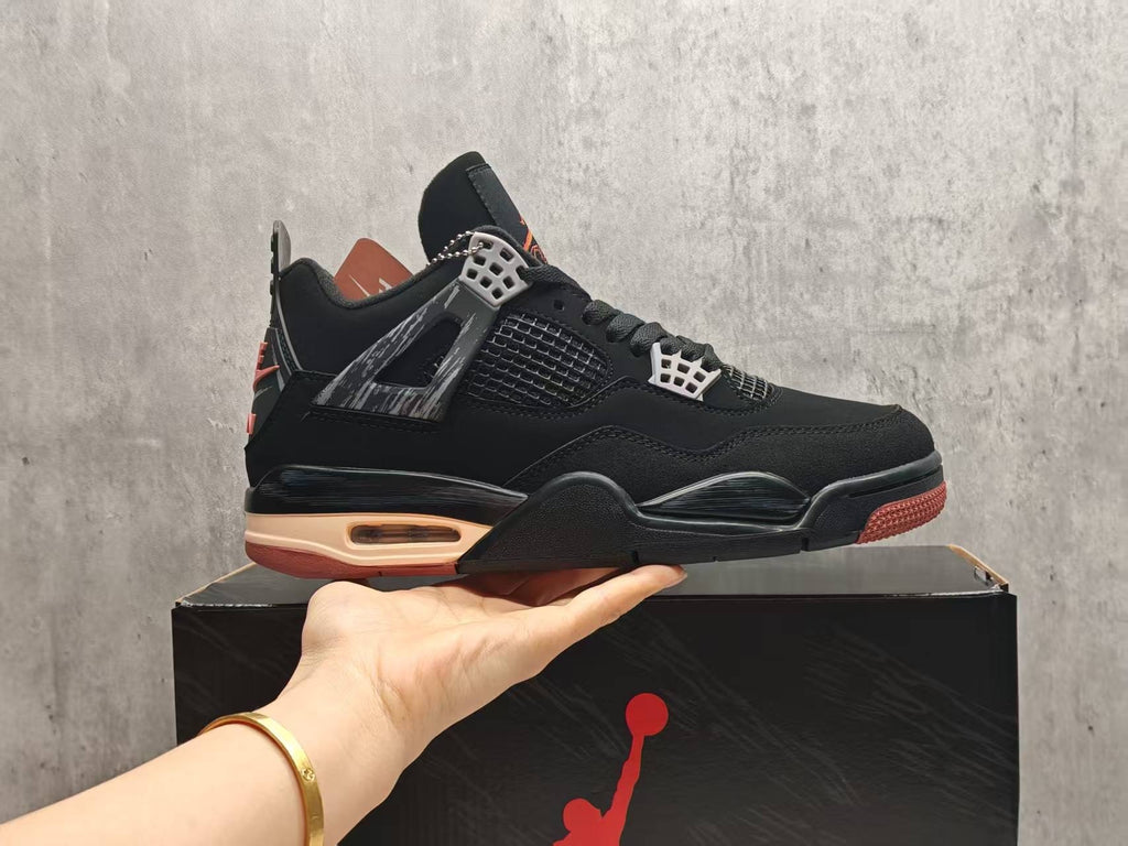 Air Jordan 4 Retro “London”