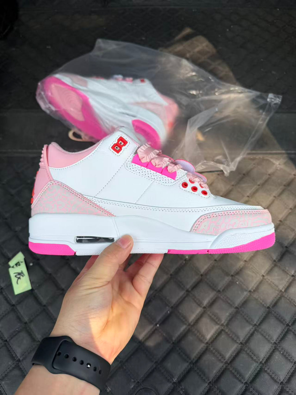 Air Jordan 3 WMNS 'Pearl Pink / Hyper Orange'