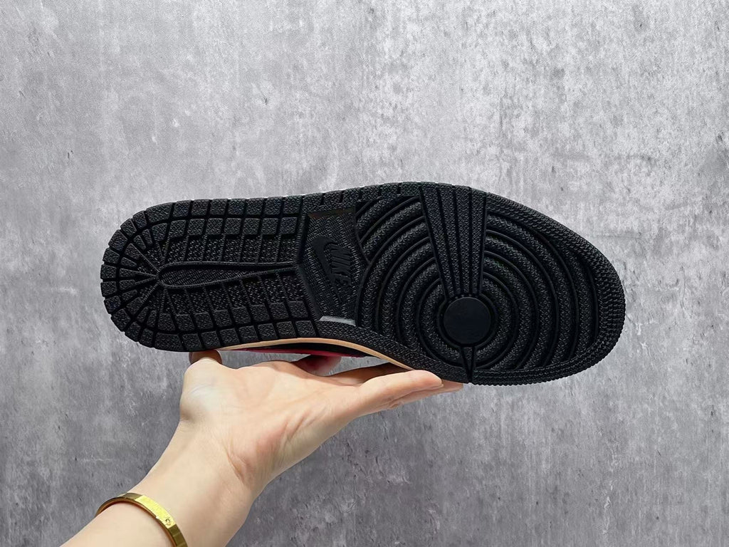 Air Jordan 1 Retro Low OG 'Black Varsity Red Summit White'