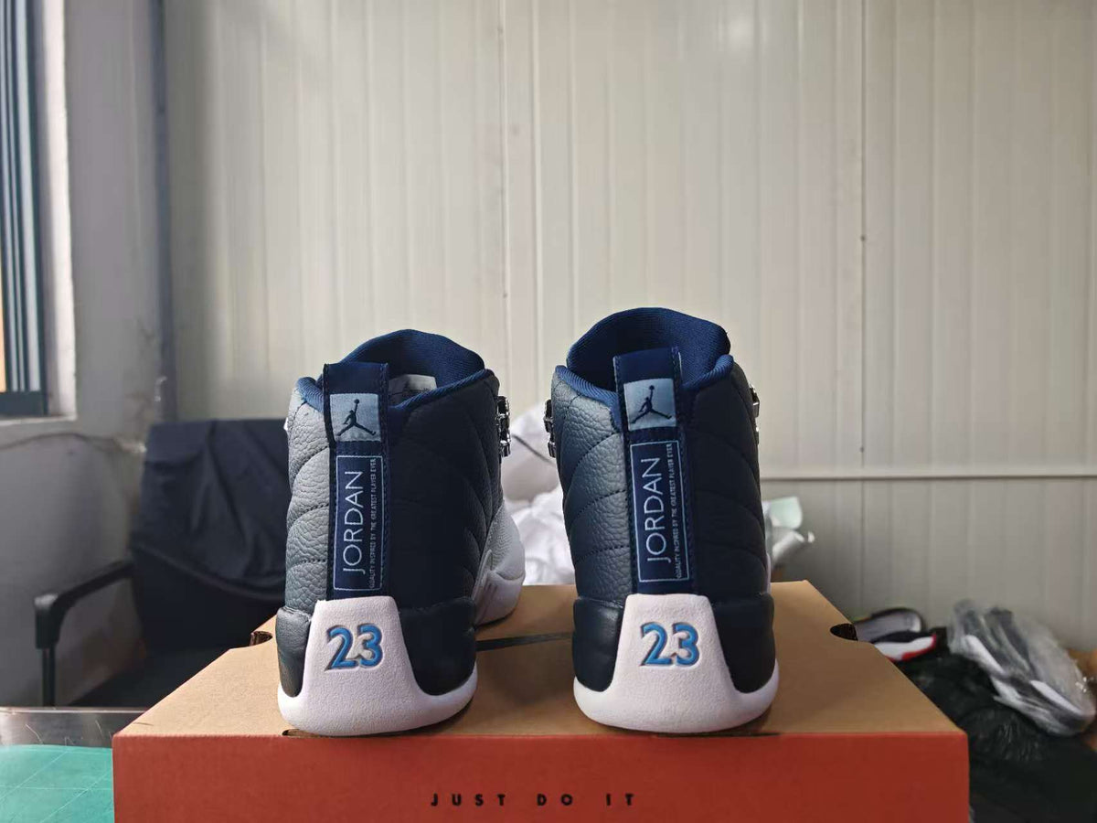Air Jordan 12 Retro “Obsidian”