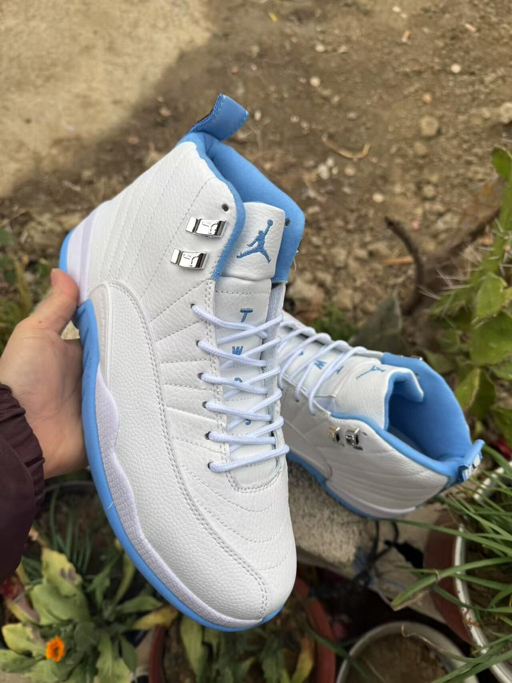 Air Jordan 12 Retro “University Blue”