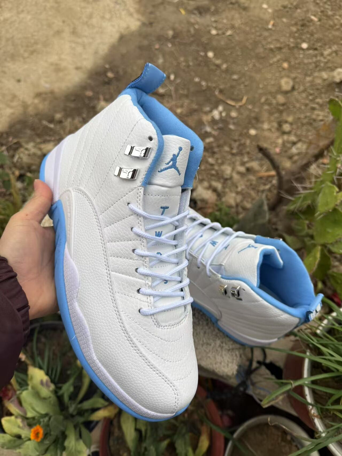 Air Jordan 12 Retro “University Blue”