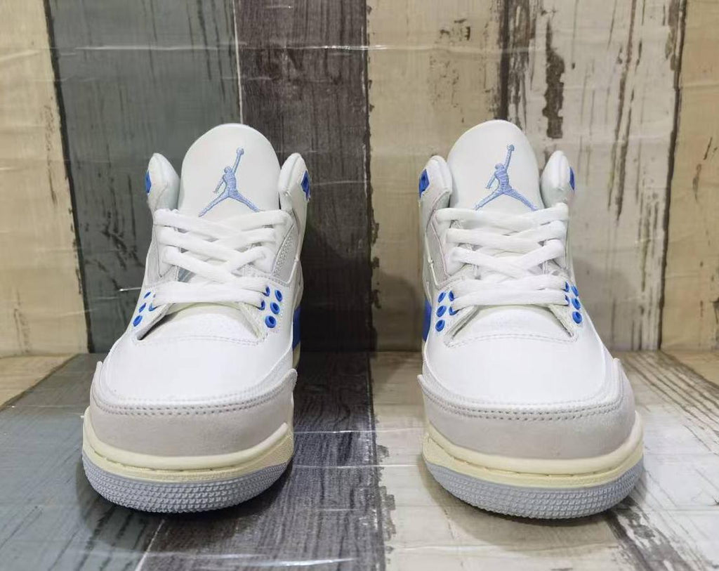 Air Jordan 3 Retro OG “True Blue”