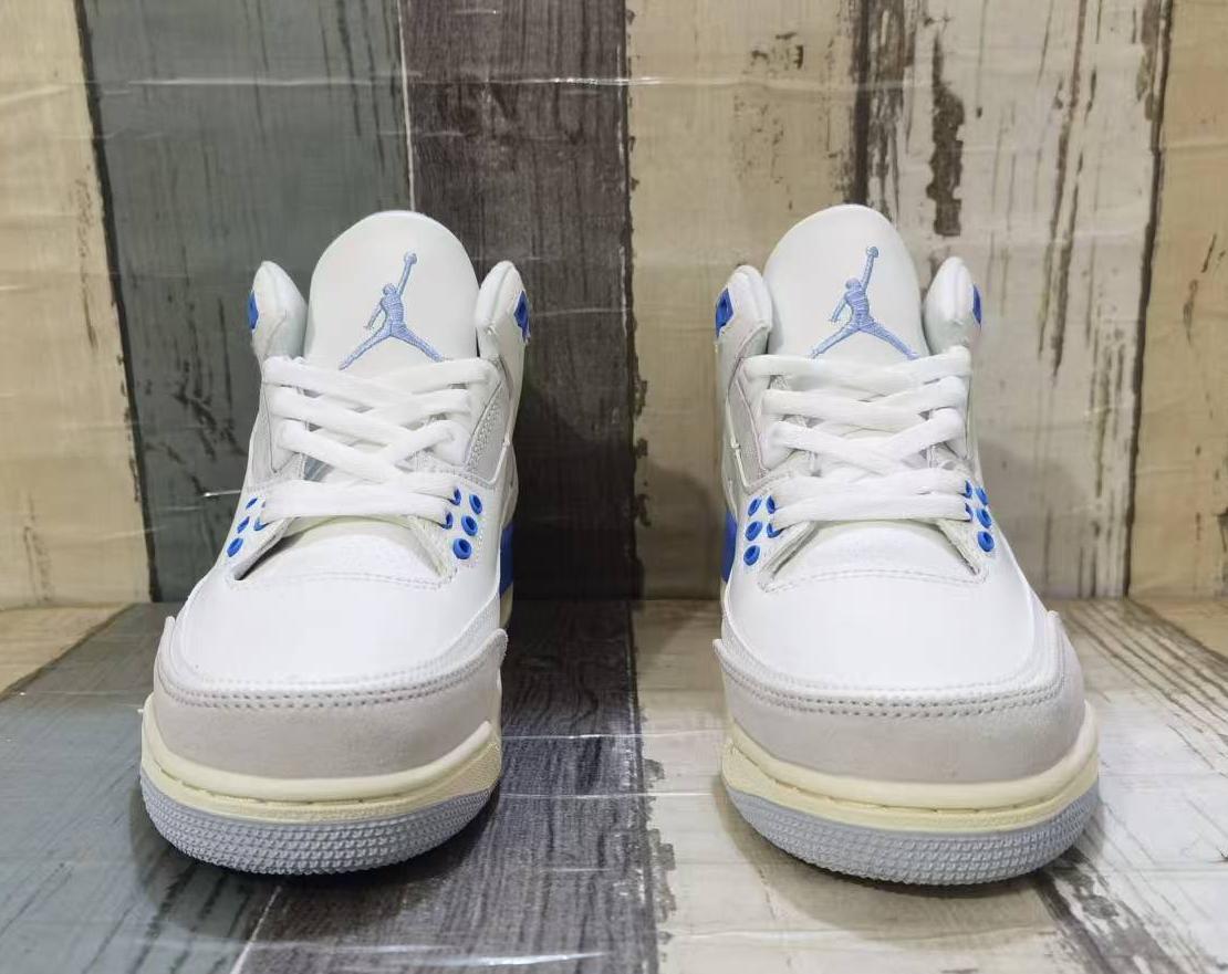 Air Jordan 3 Retro OG “True Blue”