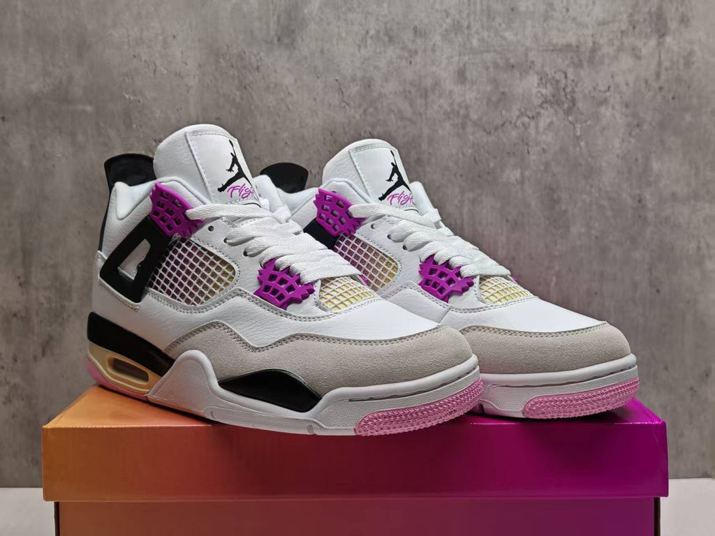 Air Jordan 4 Retro 'Comic'