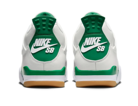 Jordan 4 Retro SB 'Pine Green' - Size 9