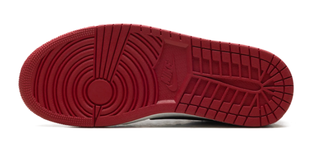 Air Jordan 1 Low OG 'Chicago'