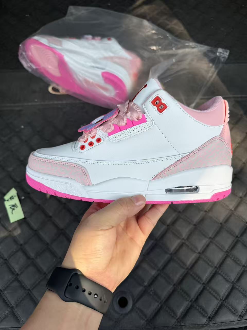 Air Jordan 3 WMNS 'Pearl Pink / Hyper Orange'